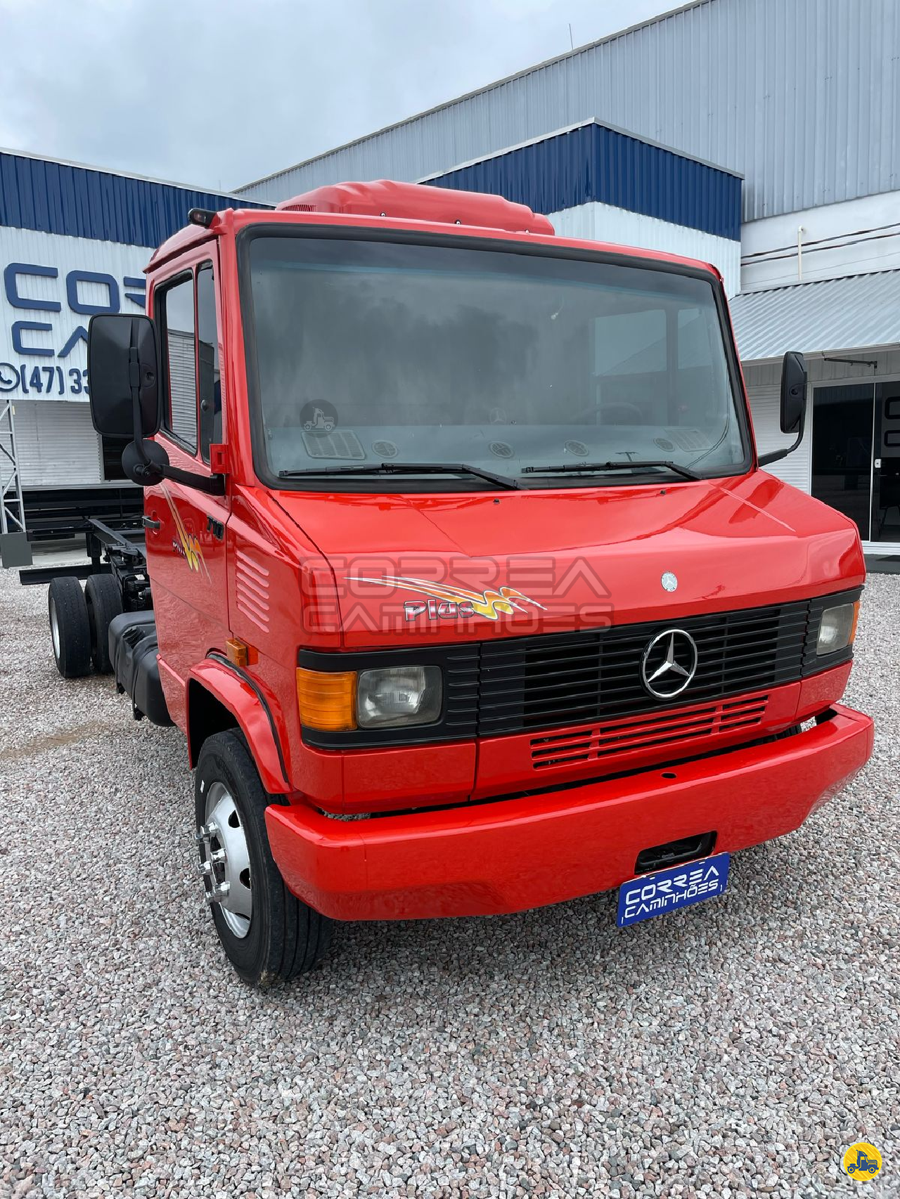 CAMINHAO MERCEDES-BENZ MB 710 Chassis 3/4 4x2 Correa Caminhões BRUSQUE SANTA CATARINA SC